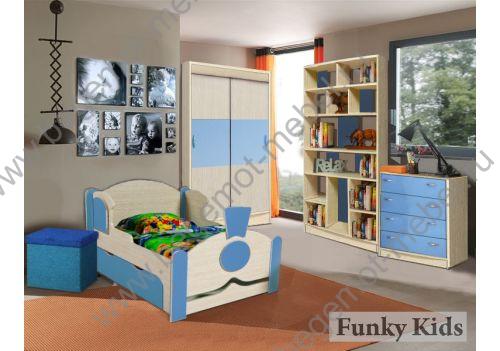 Кровать Паровоз серии Вырастайка и мебель Фанки Кидз + пуф ПФ-1 для детских комнат